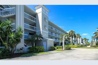 20 NE Plantation Road #204, Stuart, FL 34996 - Photo 2