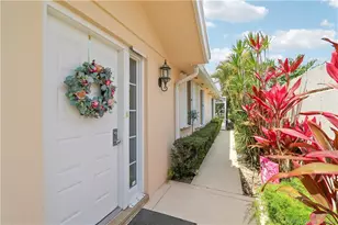 107 Brier Cir, Jupiter, FL 33458 - Photo 2