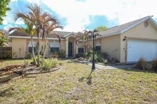 2274 SE Longhorn Ave, Port Saint Lucie, FL 34952 - Photo 2