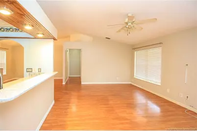 2274 SE Longhorn Avenue, Port Saint Lucie, FL 34952 - Photo 10