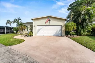 4237 4th Ct, Lantana, FL 33462 - Photo 2