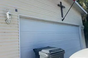 4237 4th Ct, Lantana, FL 33462 - Photo 2