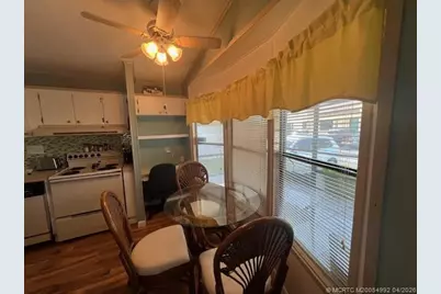 3304 Lake Overlook Place, Lantana, FL 33462 - Photo 26