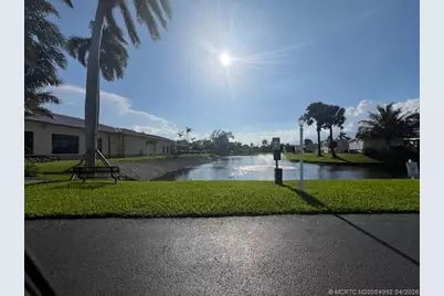 3304 Lake Overlook Place, Lantana, FL 33462 - Photo 44