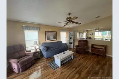 3304 Lake Overlook Place, Lantana, FL 33462 - Photo 4