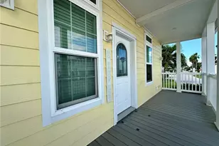 138 NE Coastal Dr, Jensen Beach, FL 34957 - Photo 2