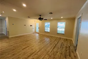 2061 NE Hoya Calle, Jensen Beach, FL 34957 - Photo 2