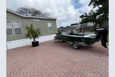 8047 SW Wildwood Drive, Stuart, FL 34997 - Photo 2