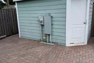 8047 SW Wildwood Dr, Stuart, FL 34997 - Photo 10