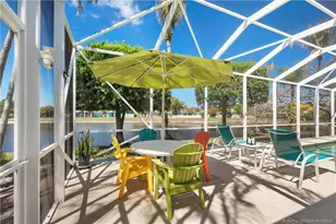 507 NW Sunflower Pl, Jensen Beach, FL 34957 - Photo 2