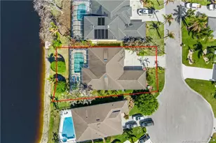 507 NW Sunflower Pl, Jensen Beach, FL 34957 - Photo 32