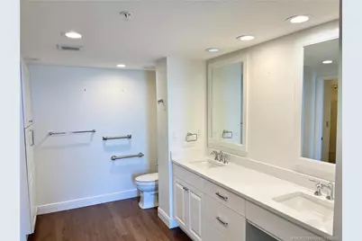 579 NE Plantation Road #S303, Stuart, FL 34996 - Photo 10