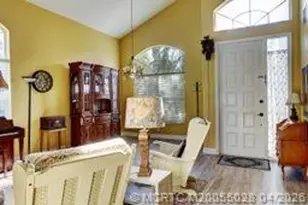 2120 NW Marsh Rabbit Ln, Jensen Beach, FL 34957 - Photo 8