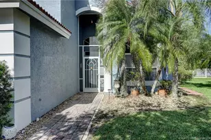 2120 NW Marsh Rabbit Ln, Jensen Beach, FL 34957 - Photo 4