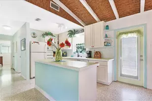 1905 NE River Ct, Jensen Beach, FL 34957 - Photo 2