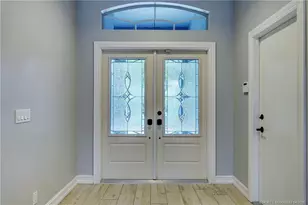 18421 Lake Bend Dr, Jupiter, FL 33458 - Photo 2