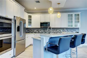 18421 Lake Bend Dr, Jupiter, FL 33458 - Photo 10