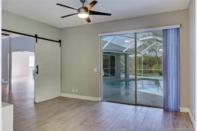 18421 Lake Bend Drive, Jupiter, FL 33458 - Photo 12