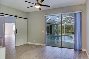 18421 Lake Bend Dr, Jupiter, FL 33458 - Photo 12