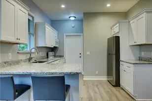 18421 Lake Bend Dr, Jupiter, FL 33458 - Photo 14