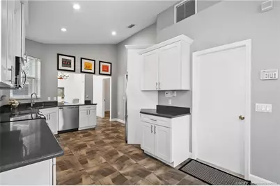 107 Pepper Lane, Jensen Beach, FL 34957 - Photo 8