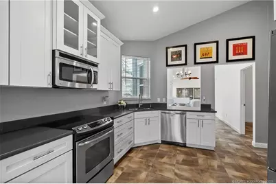 107 Pepper Lane, Jensen Beach, FL 34957 - Photo 6