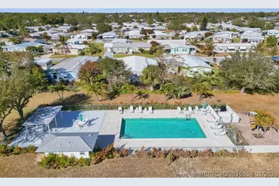 332 NE Tropicalia Lane, Jensen Beach, FL 34957 - Photo 4