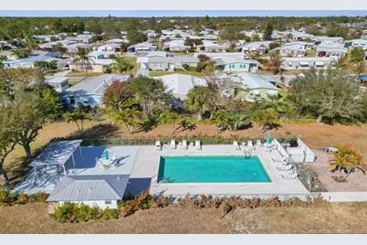 332 NE Tropicalia Lane, Jensen Beach, FL 34957 - Photo 4