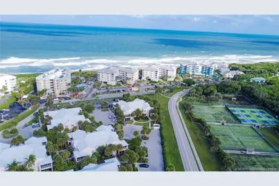 245 NE Macarthur Boulevard #12, Stuart, FL 34996 - Photo 36