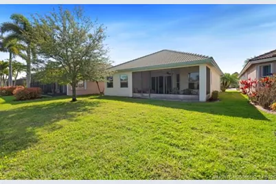 1661 NW Old Oak Terrace, Jensen Beach, FL 34957 - Photo 42