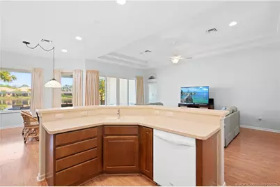 1661 NW Old Oak Terrace, Jensen Beach, FL 34957 - Photo 16