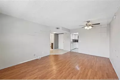 1506 SE Royal Green Circle #201, Port Saint Lucie, FL 34952 - Photo 14