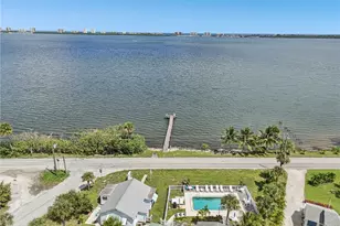 4736 NE Blue Heron Ln, Jensen Beach, FL 34957 - Photo 14
