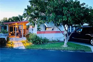 4736 NE Blue Heron Ln, Jensen Beach, FL 34957 - Photo 28