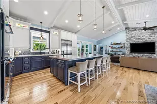 305 SE Flamingo Ave, Stuart, FL 34996 - Photo 16