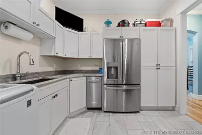 305 SE Flamingo Avenue, Stuart, FL 34996 - Photo 22