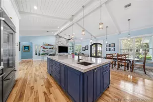 305 SE Flamingo Ave, Stuart, FL 34996 - Photo 14