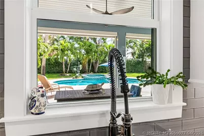 305 SE Flamingo Avenue, Stuart, FL 34996 - Photo 12