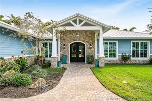 305 SE Flamingo Ave, Stuart, FL 34996 - Photo 4