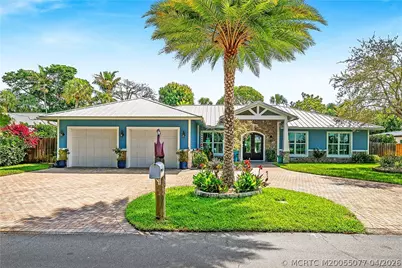 305 SE Flamingo Avenue, Stuart, FL 34996 - Photo 2