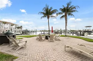 1560 Island Cove Rd, Fort Pierce, FL 34949 - Photo 40