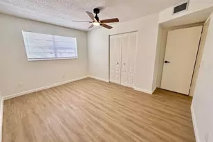 2950 SE Ocean Blvd, Stuart, FL 34996 - Photo 24