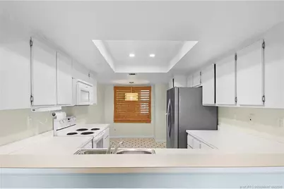 529 NE Plantation Road #105, Stuart, FL 34996 - Photo 12