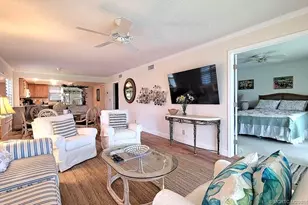 911 SW South River Dr, Stuart, FL 34997 - Photo 4