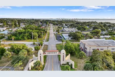 3389 NE Linda Drive, Jensen Beach, FL 34957 - Photo 40