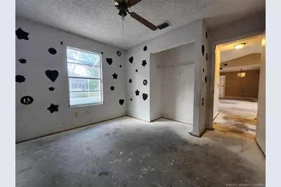 742 SW Nichols Terrace, Port Saint Lucie, FL 34953 - Photo 16