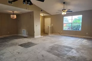 742 SW Nichols Terrace, Port Saint Lucie, FL 34953 - Photo 4