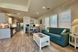 2648 NE Pelican Wy, Jensen Beach, FL 34957 - Photo 8