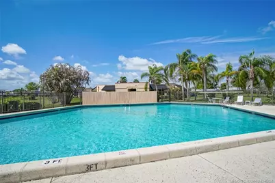 2083 NE Collins Circle #Unit 8-1, Jensen Beach, FL 34957 - Photo 18