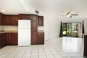 2083 NE Collins Cir, Jensen Beach, FL 34957 - Photo 4